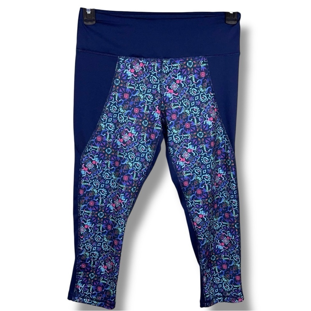 Small Pro Player Blue Capri Athletic Leggings Activewear Geometric Colorful